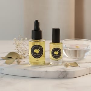 Negleolie Essentiel - 10 ml - Giver stærke og skinnende negle